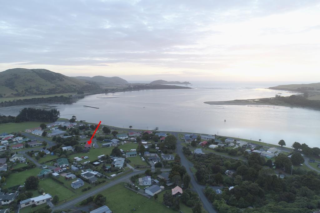 Koru Flat Apartment Pounawea Bagian luar foto